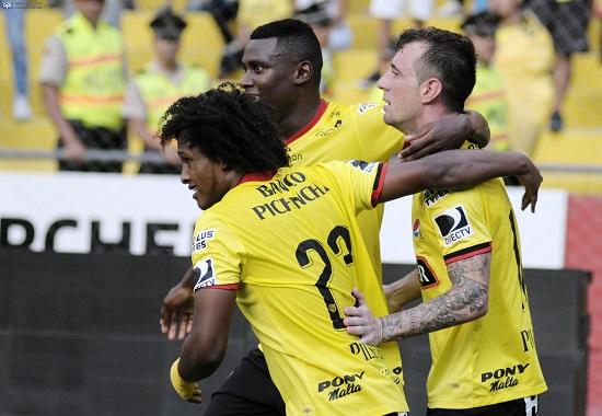 Remontada ‘amarilla’ para mantener invicto en el Monumental