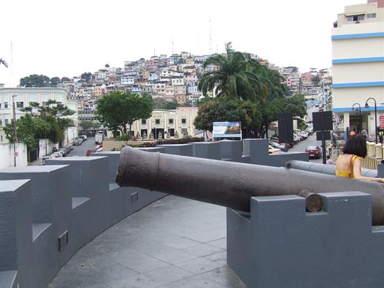 Las Peñas, el primer barrio de Guayaquil y su pasado español