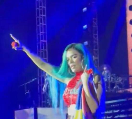 Karol G en Quito: Hasta los municipales graban, los mejores momentos del concierto