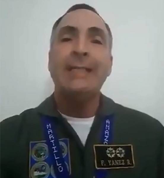 General de aviación venezolana reconoce a Guaidó