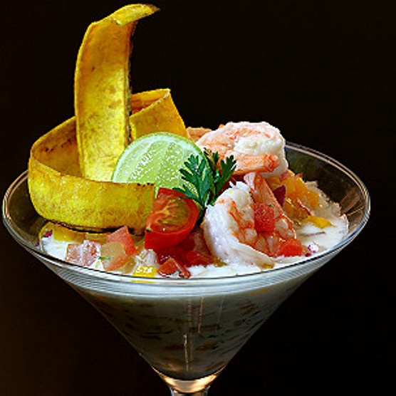 Ecuador vende su cocina con ceviche y cangrejo