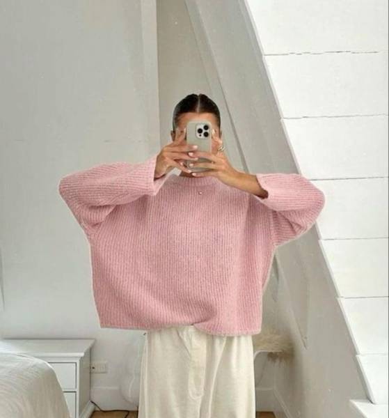 Imagen referencial para outfit en pijama para ir al concierto de Morat.