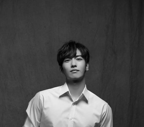 Imagen de el actor surcoreano Lee Ji Han.