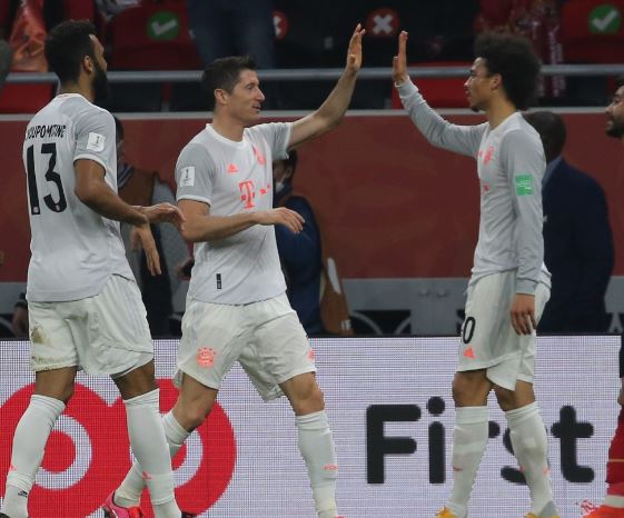 Un doblete de Lewandowski pone al Bayern en la final del Mundial de Clubes