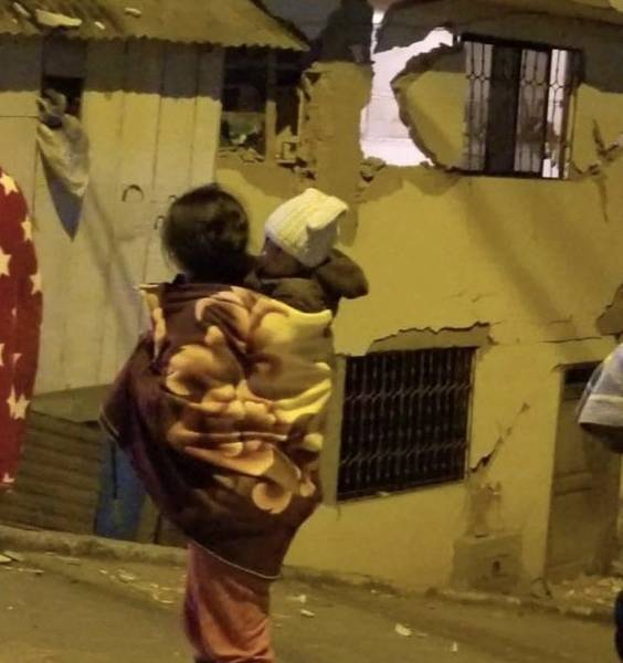 Viviendas y calles afectadas en dos provincias tras sismo