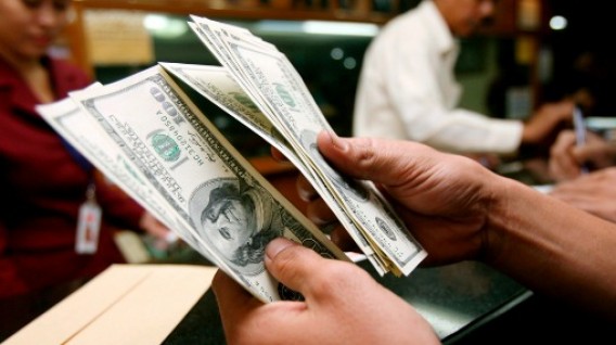 Ajustan multas por el aumento del salario básico