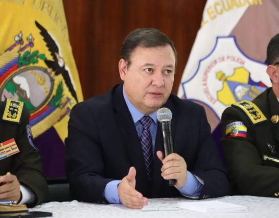 Juan Zapata dice que su permanencia está a prueba