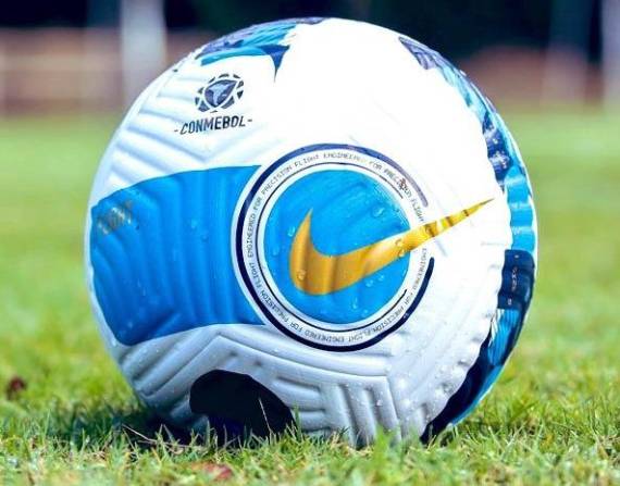 Nike Flight, el nuevo balón de la LigaPro 2023.