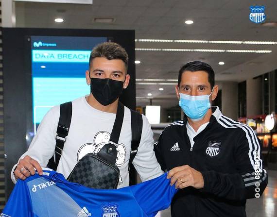 El uruguayo de 25 años, Diego García ya tuvo su primera práctica con Emelec.