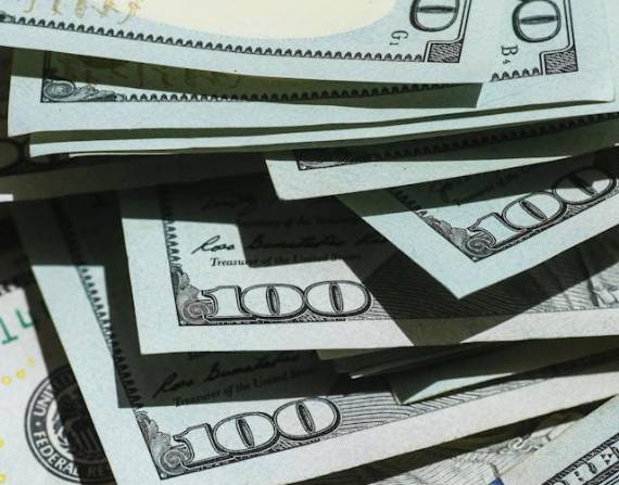 El déficit fiscal supera las proyecciones oficiales y anticipa un 2026 económico complejo