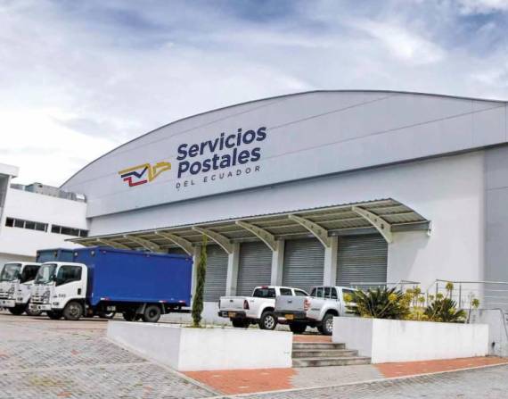En febrero del 2021 se firmó el decreto para crear los Servicios Postales del Ecuador-Empresa Pública.