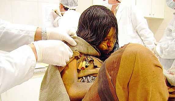 Descubren uso de drogas y alcohol en momias de Llullaillaco