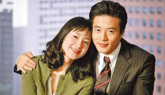 Los actores del drama asiático Choi Ji Woo y Kwon Sang Woo.