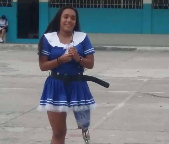 Rubí entrena dos horas diarias y también integra la banda musical de su colegio.