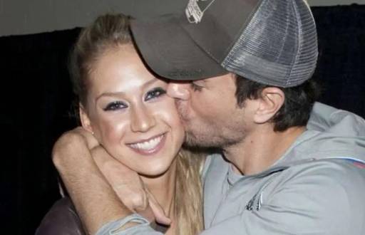 Enrique Iglesias y Ana Kournikova en 2023.
