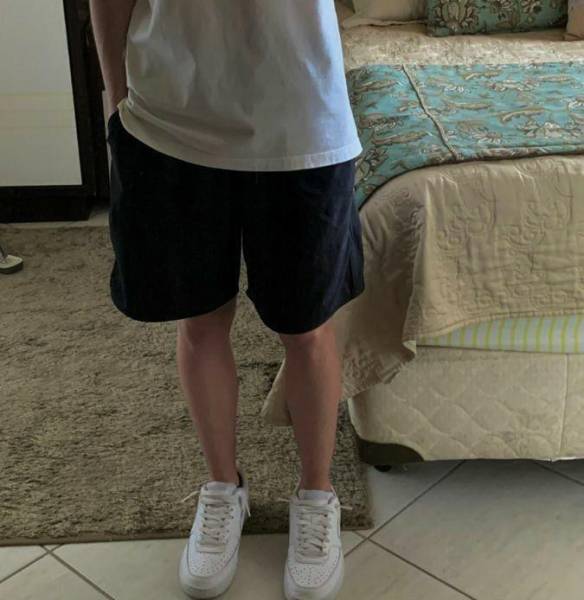 Imagen referencial para outfit en pijama para ir al concierto de Morat.