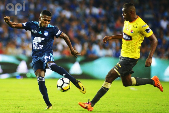 Multas y sanciones para Emelec luego del Clásico