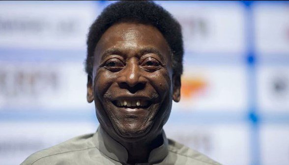 Pelé regresará a Brasil el lunes tras recuperarse