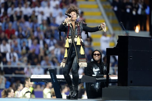 Alicia Keys, brillante en la final de la Champions League