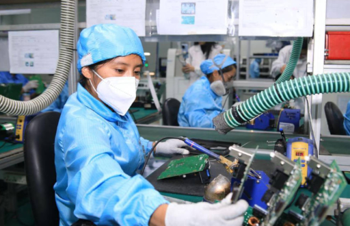 Foto referencial a trabajadores del sector privado