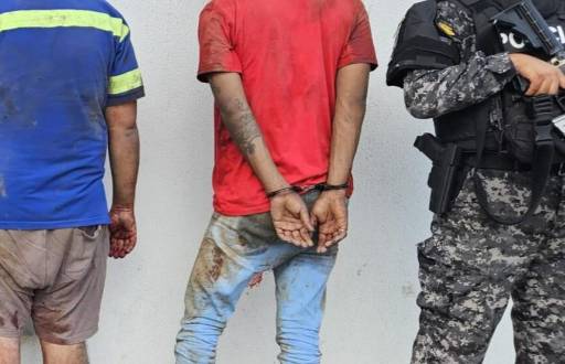 Foto de hombre deenido por el asesinato de un policía en el norte de Guayaquil.