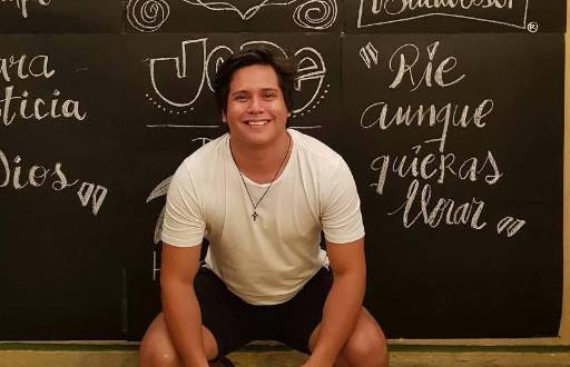 Pepe Tola en su cumpleaños 25.