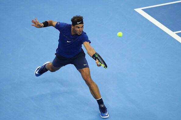 Nadal vuelve a reinar en Barcelona tras una épica final contra Tsitsipas