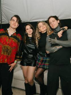 Integrantes de Kudai y Kiruba.