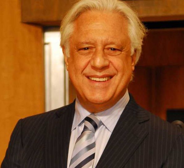 Antonio Fagundes con 50 años en la profesión