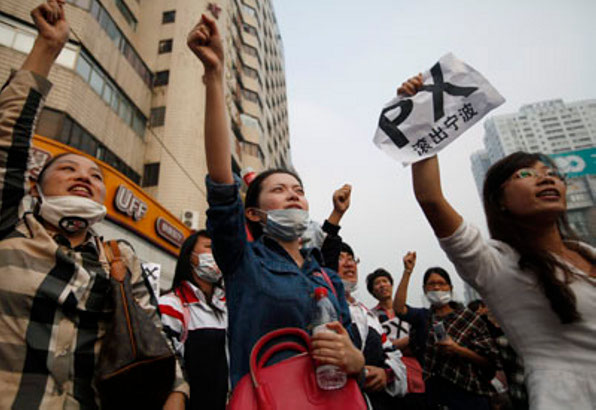 Protesta contra fábrica de paraxileno en China