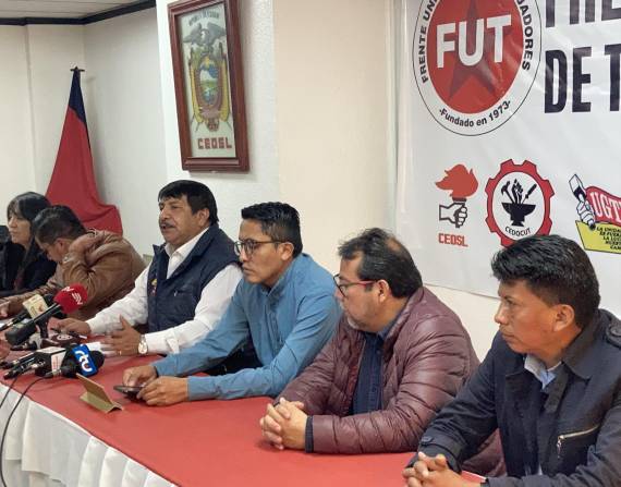 El FUT, Frente Popular y UNE participaron en la rueda de prensa de este 25 de abril de 2022.