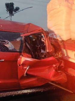 Foto de un siniestro de transito en una carretera ecuatoriana.