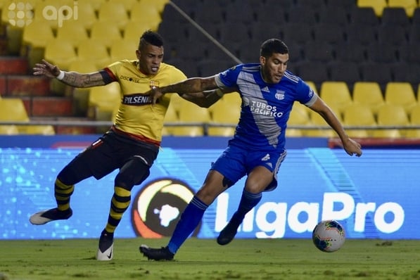 Barcelona y Emelec quedan de líderes, con la presión de Liga en Ecuador