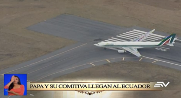 ¡Papa Francisco ya está en Ecuador!