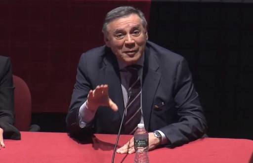 Jamil Mahuad durante una conferencia en Brasil