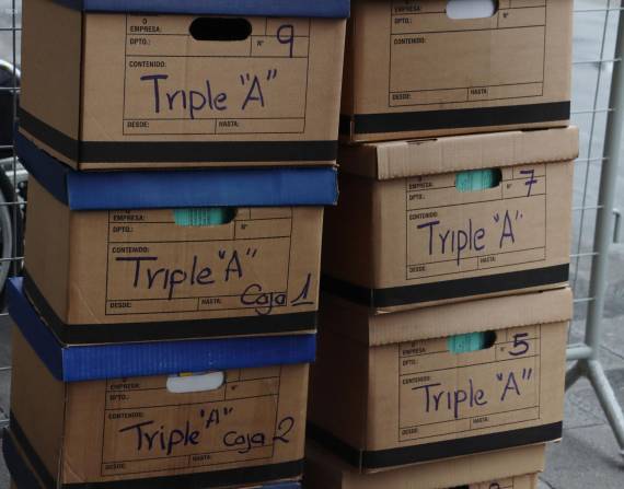 Imagen de cajas con expedientes del caso Triple A.
