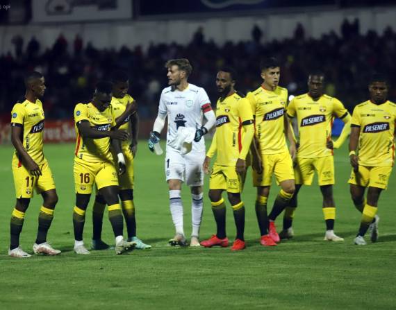 Cuenca,Ecuador 08 de Octubre de 2022 El D.Cuenca le gana 2 a 1 al Barcenoa S.C en el estadio Alejandro Serrano Aguilar,por la fecha 13 de la segunda etapa de LigaPro betcris 2022. foto Boris Romoleroux/API.