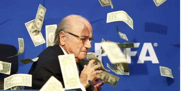 Lluvia de dinero para Blatter