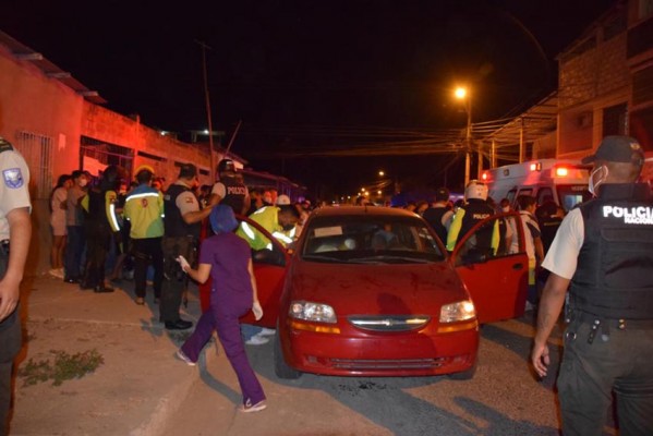 Asesinan con 17 disparos a dos hombres en Huaquillas