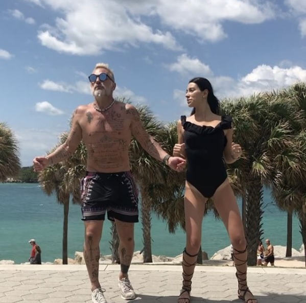 Gianluca Vacchi y su novia derrochan sensualidad con versión de “Despacito”