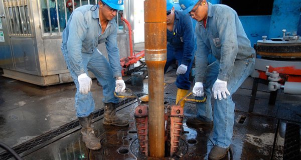 Petroamazonas logra récord y rebasa barrera de 340 mil barriles diarios