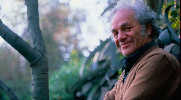 El poeta chileno Nicanor Parra cumple 99 años
