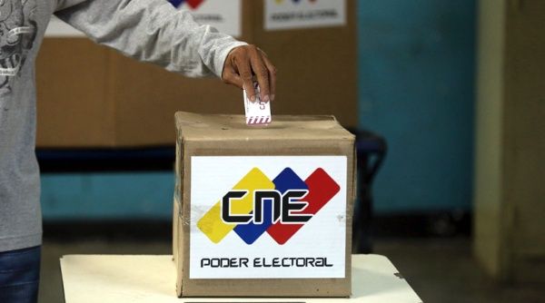 Venezuela: celebrá elecciones para alcaldías municipales este domingo