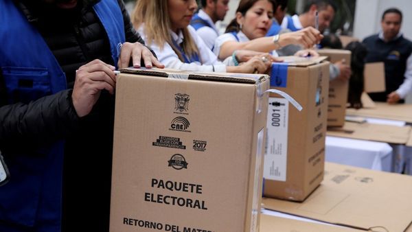 Lenín Moreno plantea suprimir la reelección indefinida
