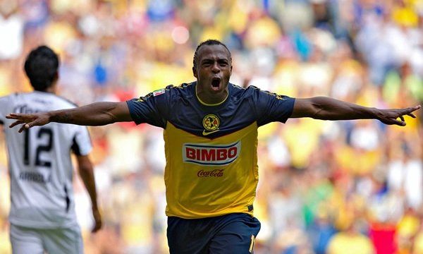 En la madrugada del miércoles llegarán los restos de &#039;Chucho&#039; Benítez