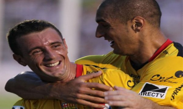Nacional visitará a Barcelona con suplentes y primer lugar del grupo en juego