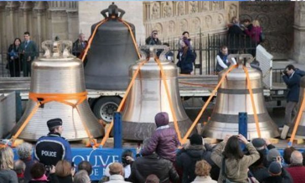 Notre Dame de París estrena sus nuevas campanas