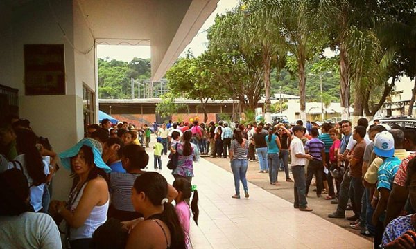 3.000 certificados provisionales de votación se emiten a diario en Guayas