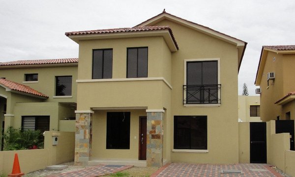 Biess dará préstamos para casas a afiliados con terreno