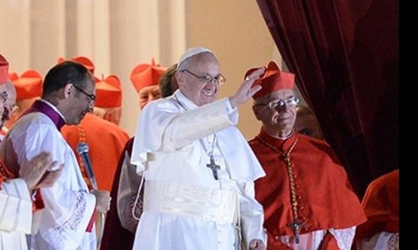 Católicos de América Latina se preparan para Semana Santa, con papa argentino